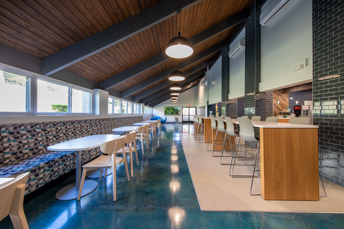 Aramark Silversword Cafe